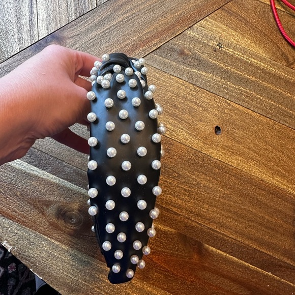 LELE SADOUGHI Faux Black Leather Headband w/ Pearls - Picture 3 of 5